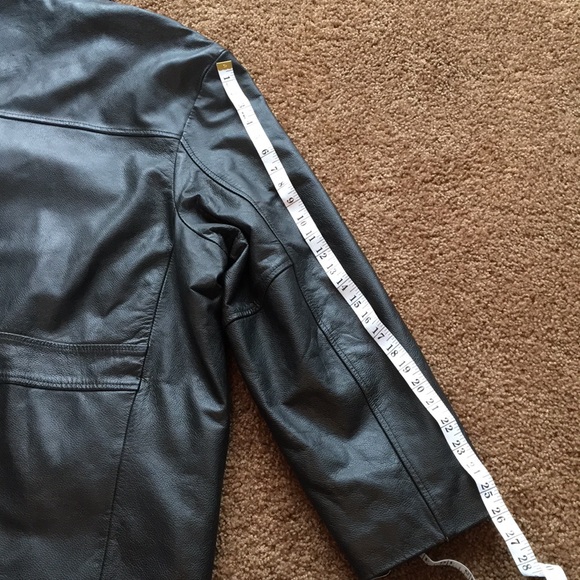 Men’s vintage leather coat by Phase 2, EUC - Picture 4 of 8